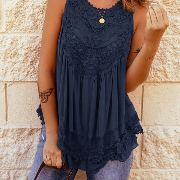 π₯Host Pickπ₯ New Navy Blue Sleeveless Top - Picture 2 of 3